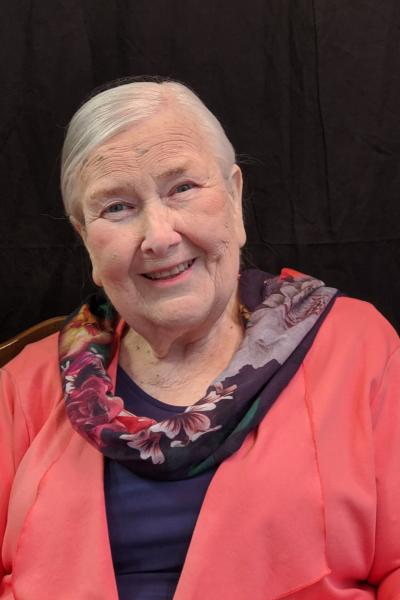 Sue Thomas in her Ambassador Speaker headshot